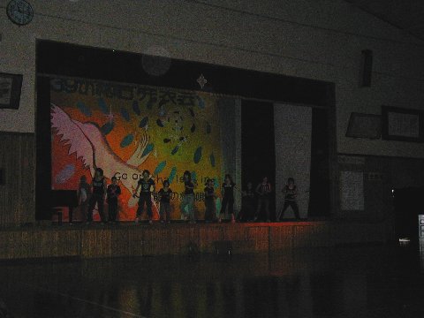 ダンシングチームのようでした。